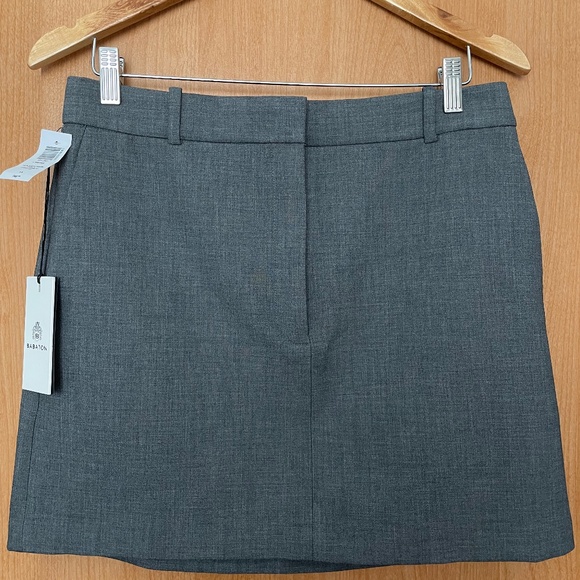 Babaton Chisel Skirt size 10 - Picture 1 of 3